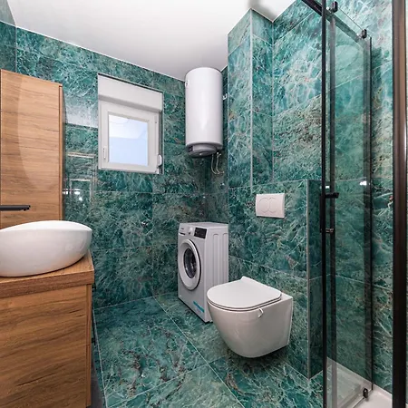 Two Bedroom With Sea View And Balcony